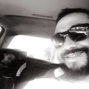 Meet your Posher, José